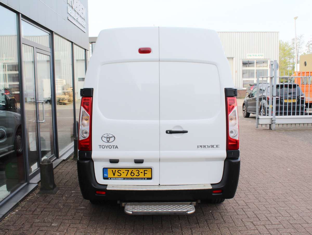 Toyota PROACE 2.0D L2H2 Airco/Cruise 2 Schuifdeuren