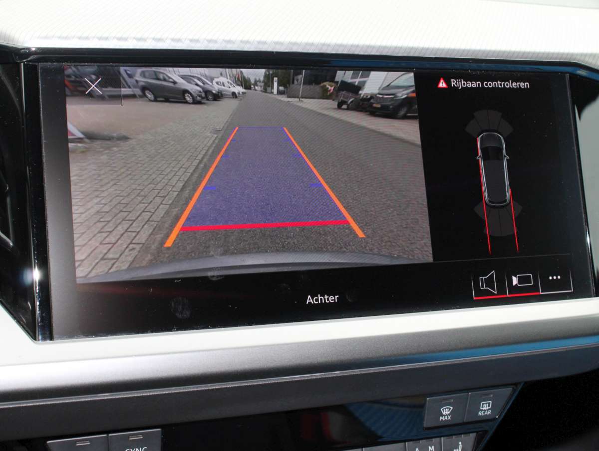 Audi Q4 e-tron 45 Quattro S-Line Elektrisch Airco/Cam/Navi