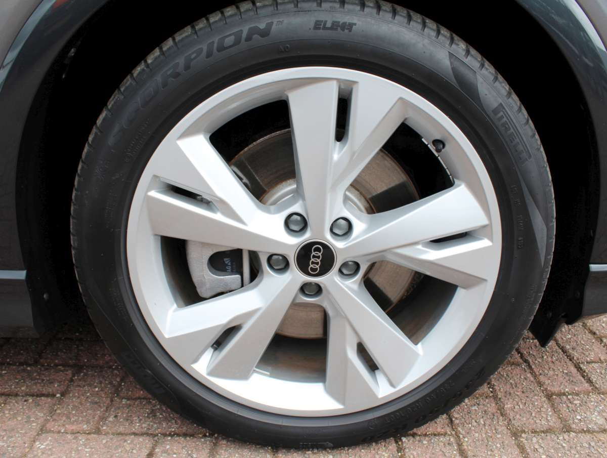 Audi Q4 e-tron 45 Quattro S-Line Elektrisch Airco/Cam/Navi