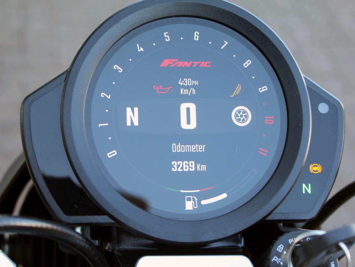 Fantic Caballero 700 Motorfiets