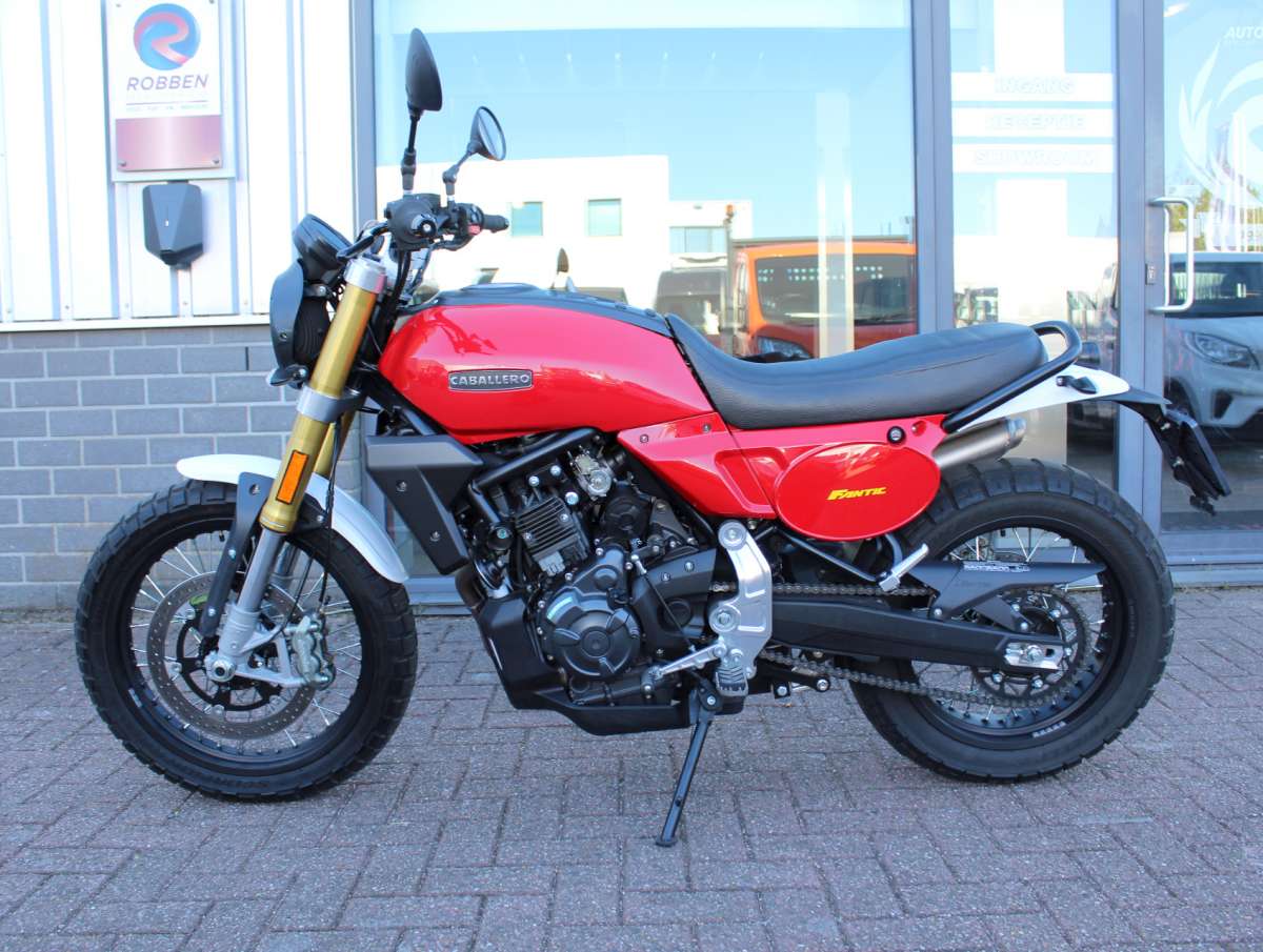 Fantic Caballero 700 Motorfiets