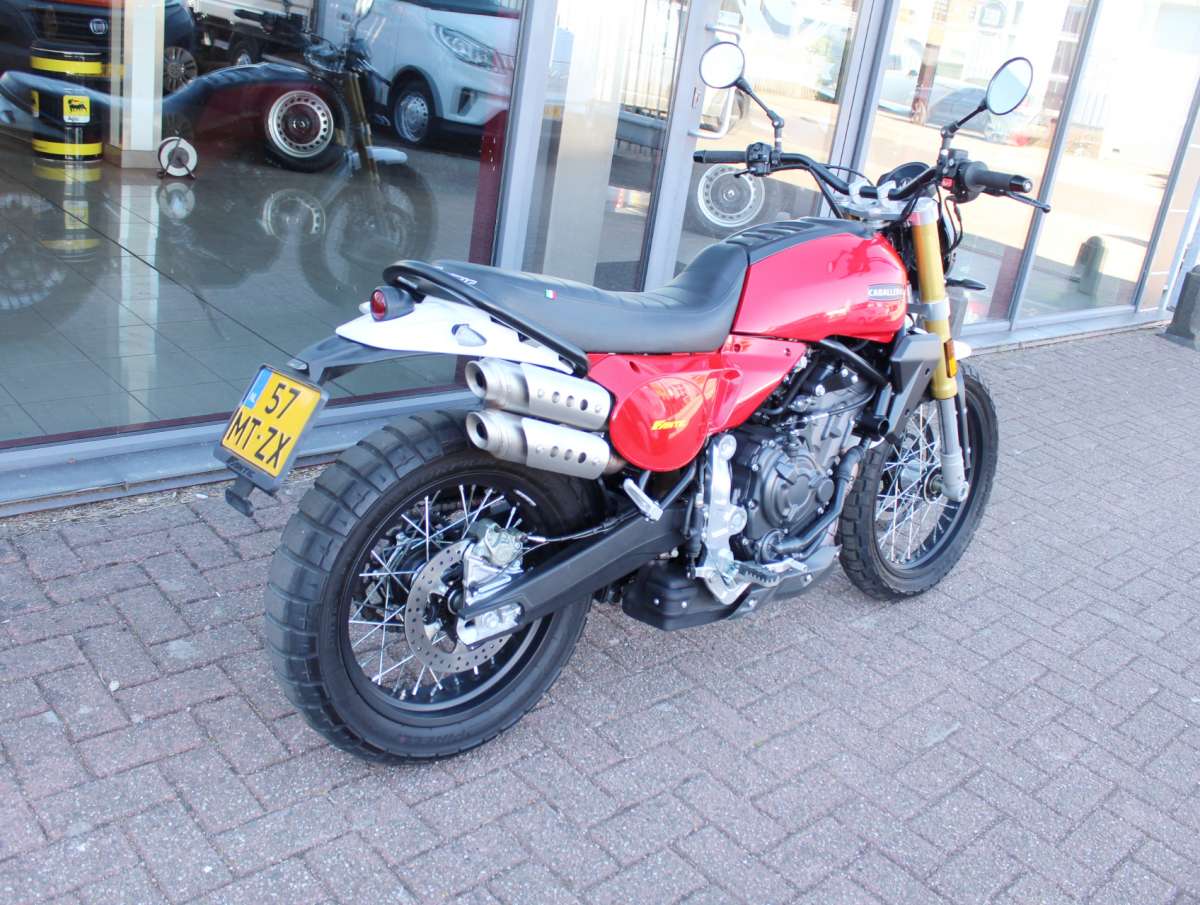 Fantic Caballero 700 Motorfiets