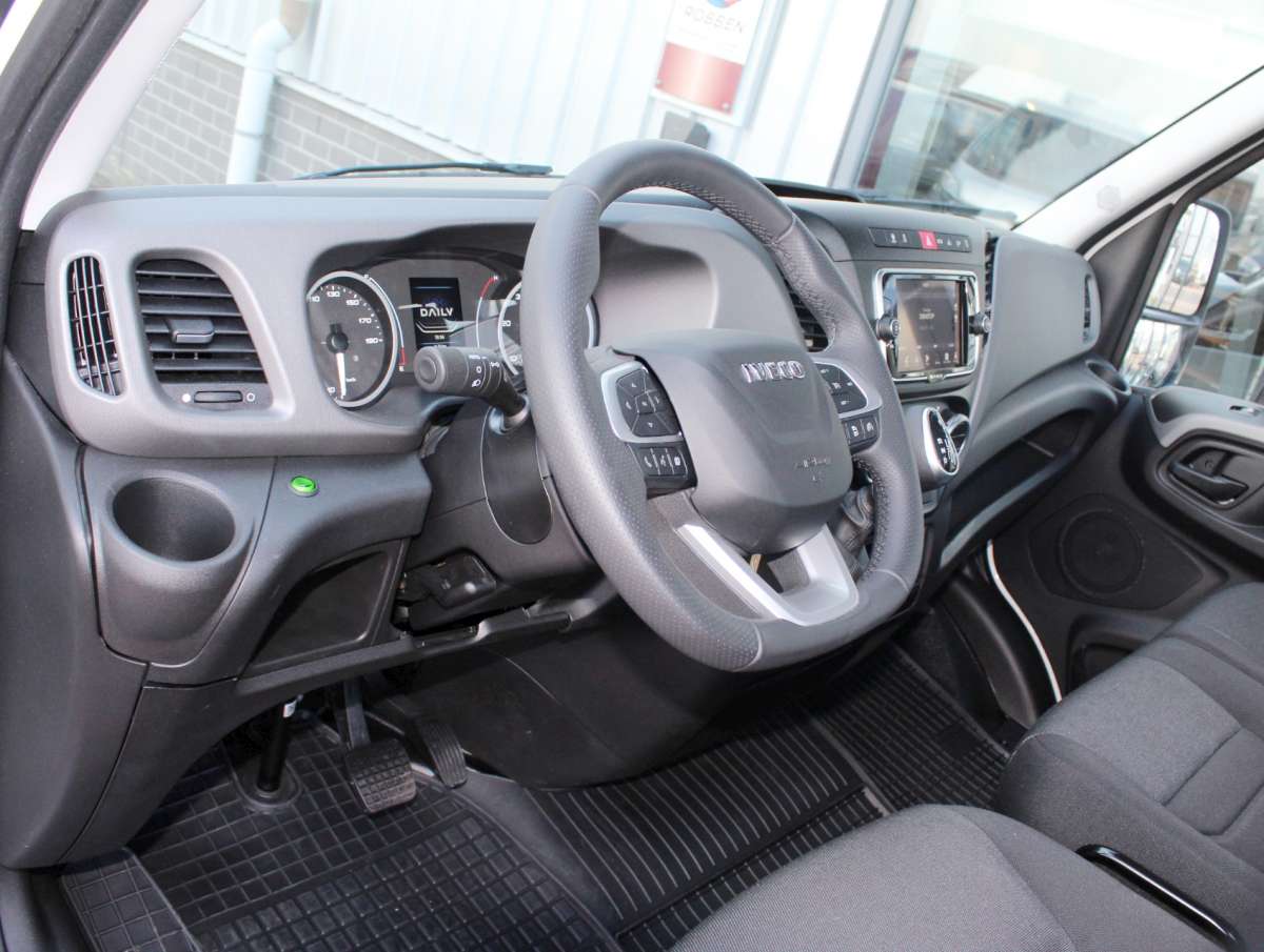 Iveco daily 35S18HA8 3.0 410 Oprijwagen / Autotransporter Aut. Trekh./Lier Nieuw