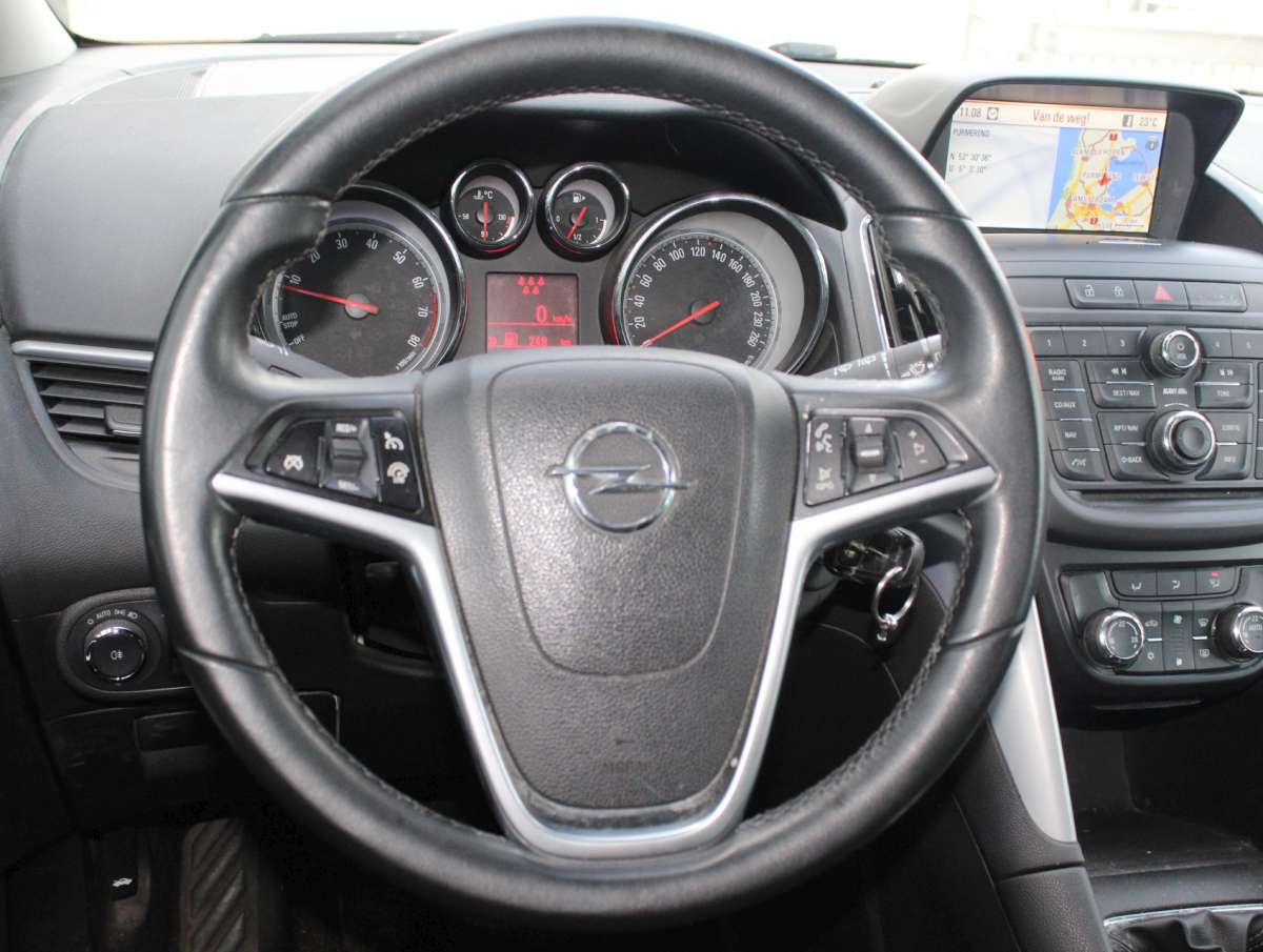 Opel Zafira Tourer 1.4 Edition 7 personen Airco/cruise/Nav