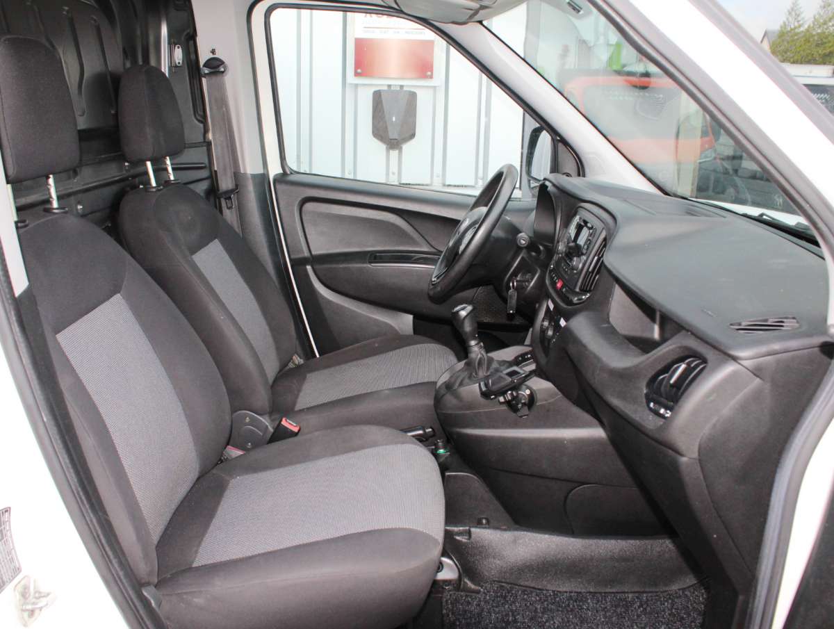 Fiat Doblò Cargo 1.3 MJ L1H1 Airco/Trekhaak/Parkeersensoren