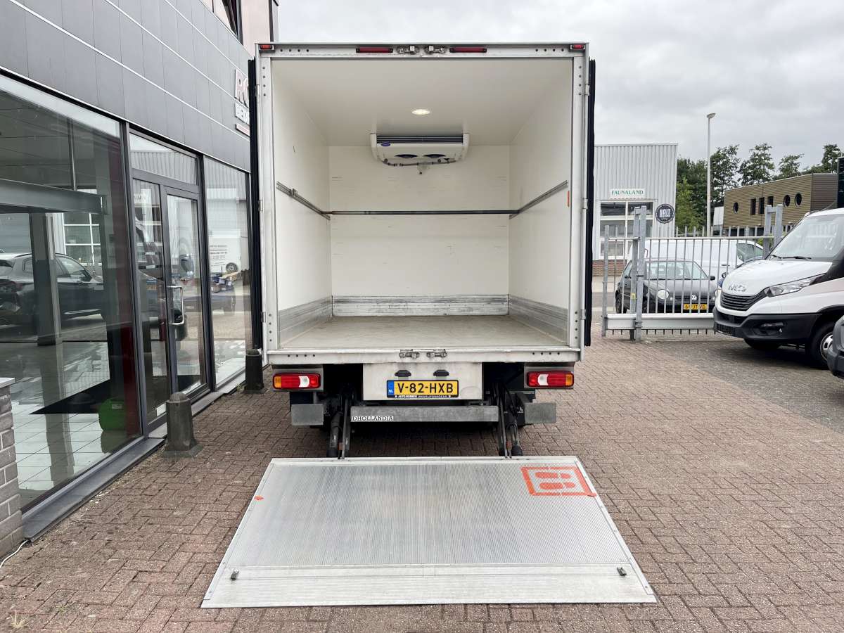 Iveco Daily 35C14 Aut. Koelwagen Vrieswagen Bakwagen Laadklep Dubbellucht