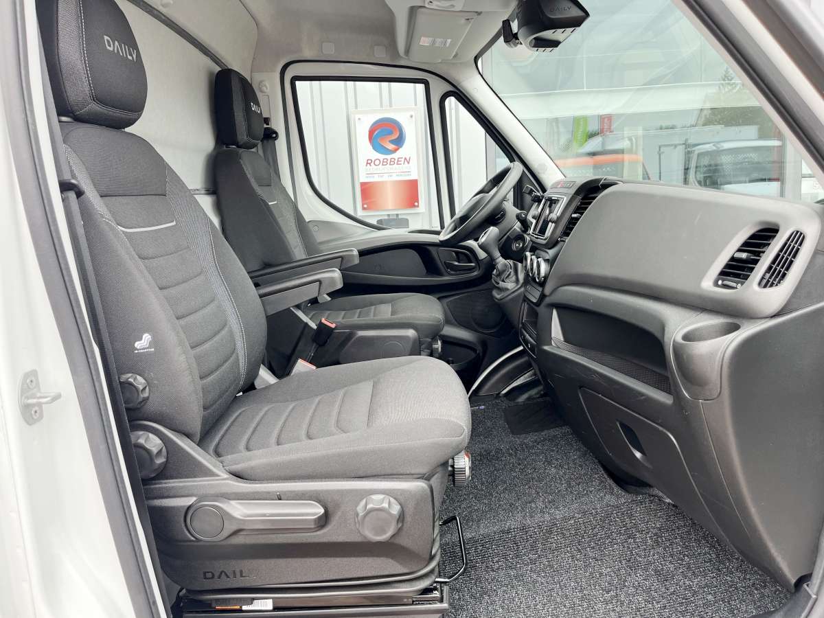 Iveco Daily 35C14 Aut. Koelwagen Vrieswagen Bakwagen Laadklep Dubbellucht