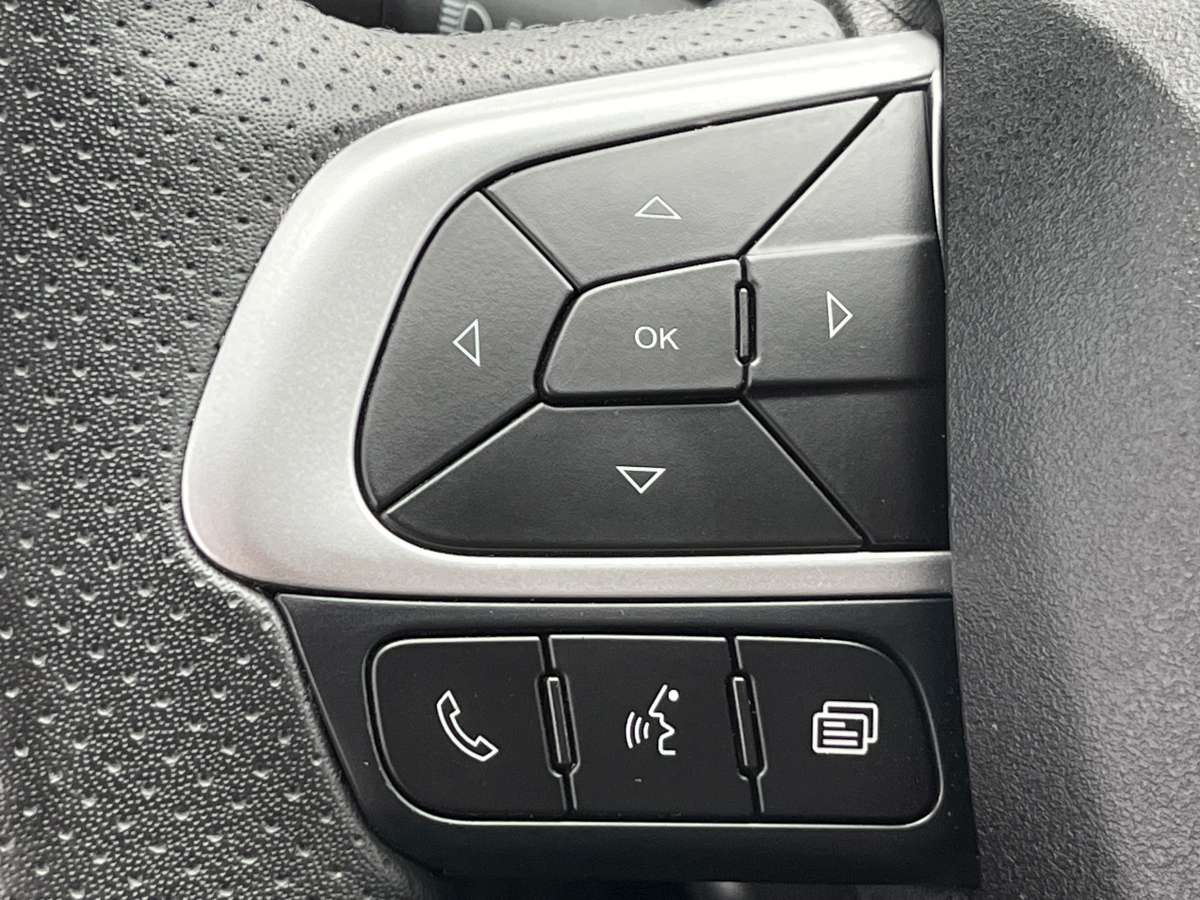 Iveco Daily 35C14 Aut. Koelwagen Vrieswagen Bakwagen Laadklep Dubbellucht