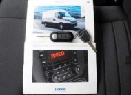 Iveco Daily 35C16 2.3 410 Bakwagen met Laadklep Dubellucht/Airco