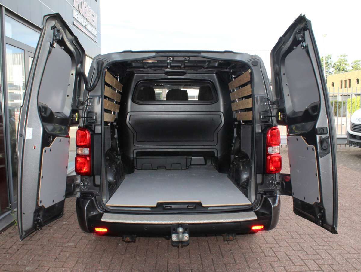Peugeot Expert 2.0 BlueHDI 180pk L3 Aut. Dubbele Cabine Airco/Cam/Trekhaak