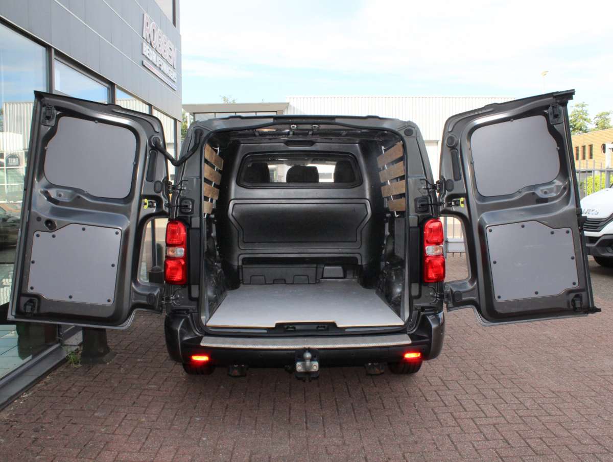 Peugeot Expert 2.0 BlueHDI 180pk L3 Aut. Dubbele Cabine Airco/Cam/Trekhaak