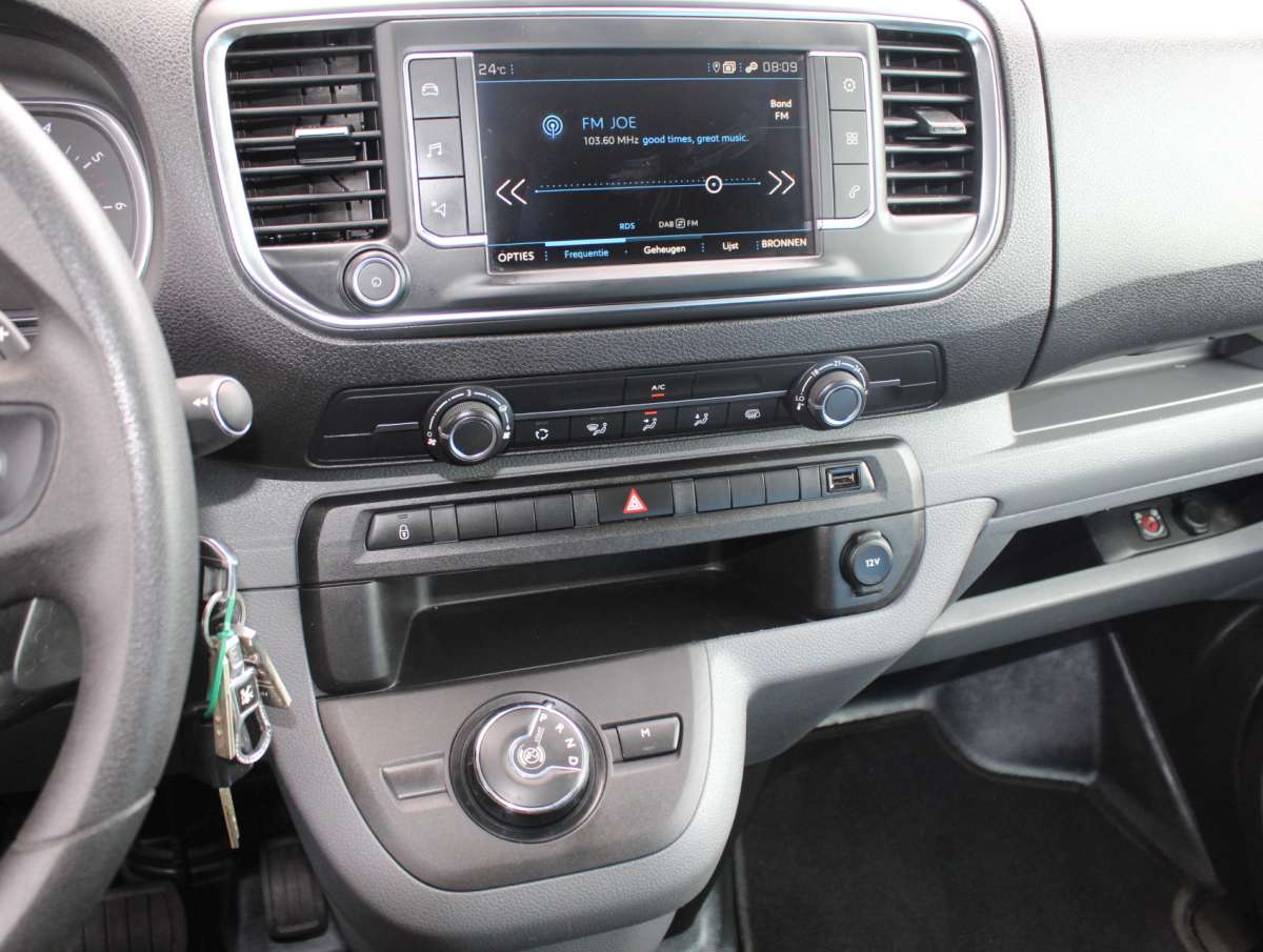 Peugeot Expert 2.0 BlueHDI 180pk L3 Aut. Dubbele Cabine Airco/Cam/Trekhaak