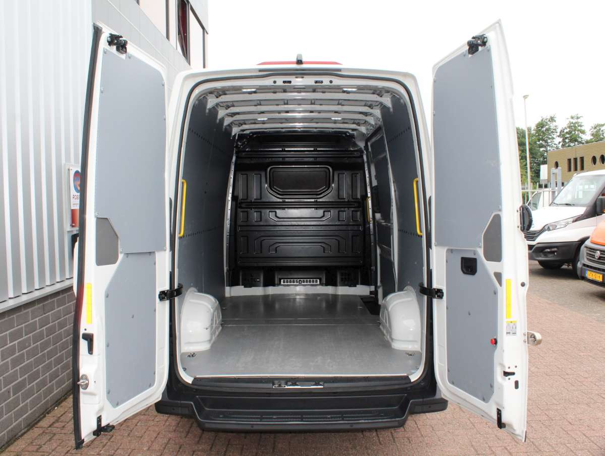 Volkswagen Crafter 2.0 TDI L3H3 Airco/Cam/PDC