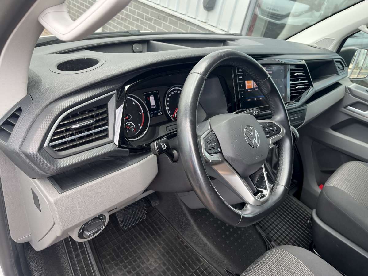 Volkswagen Transporter T6.1 – 2.0 TDI Aut. DSG Airco/Cruise/Nav Kasten L2H1
