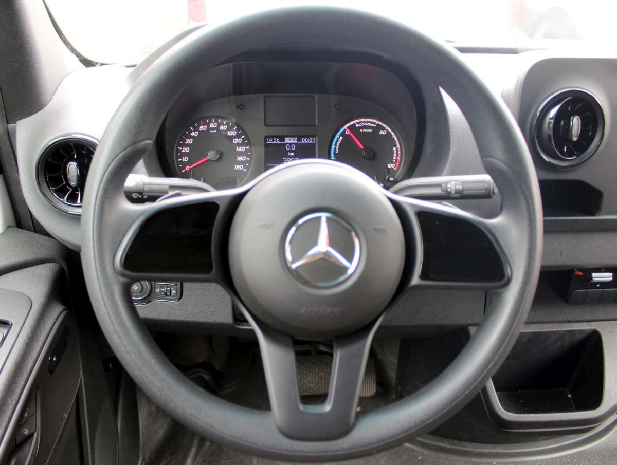Mercedes-Benz e-Sprinter L2H2 47 kWh Elektrisch Aut. Airco/Cam