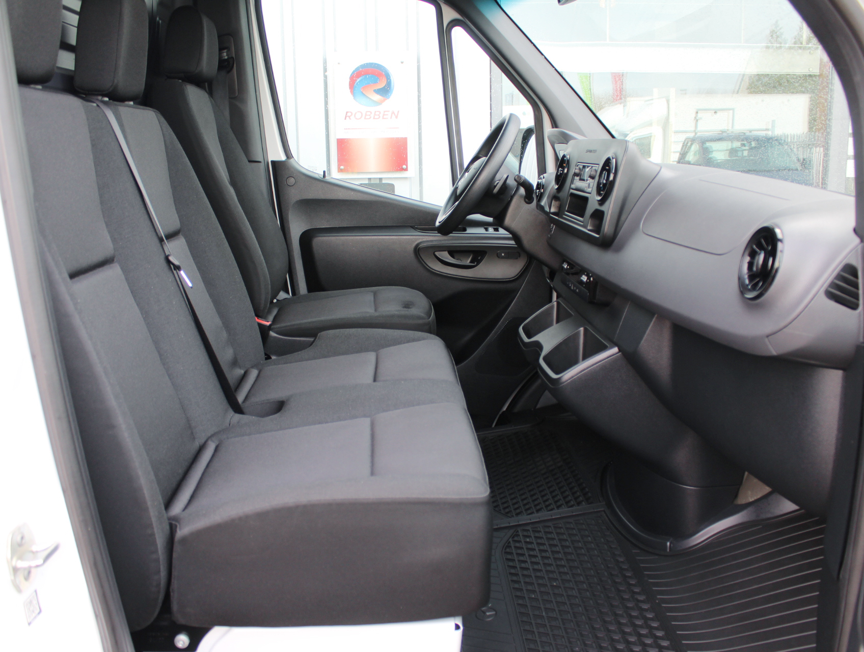 Mercedes-Benz e-Sprinter L2H2 47 kWh Elektrisch Aut. Airco/Cam