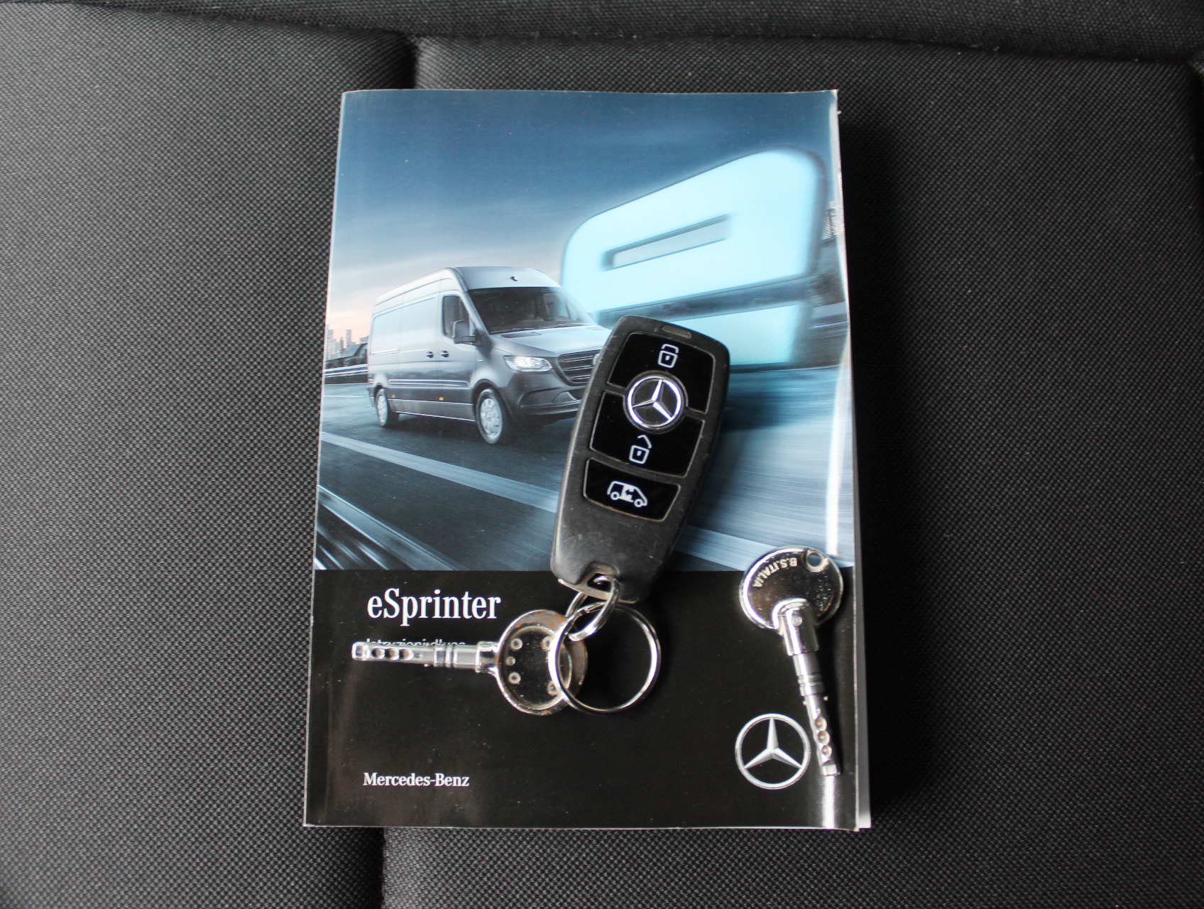 Mercedes-Benz e-Sprinter L2H2 47 kWh Elektrisch Aut. Airco/Cam