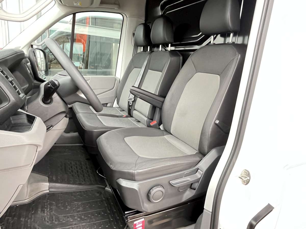 Volkswagen Crafter 2.0 TDI L3H3 Airco/Cam/PDC/Trekhaak