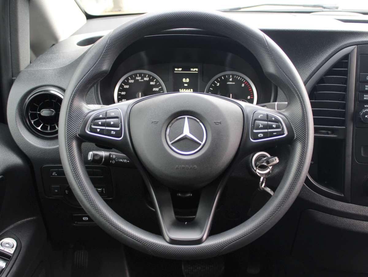 Mercedes-Benz Vito Tourer 114 CDI XL Personenbus Aut. Airco/Cruise/Nav