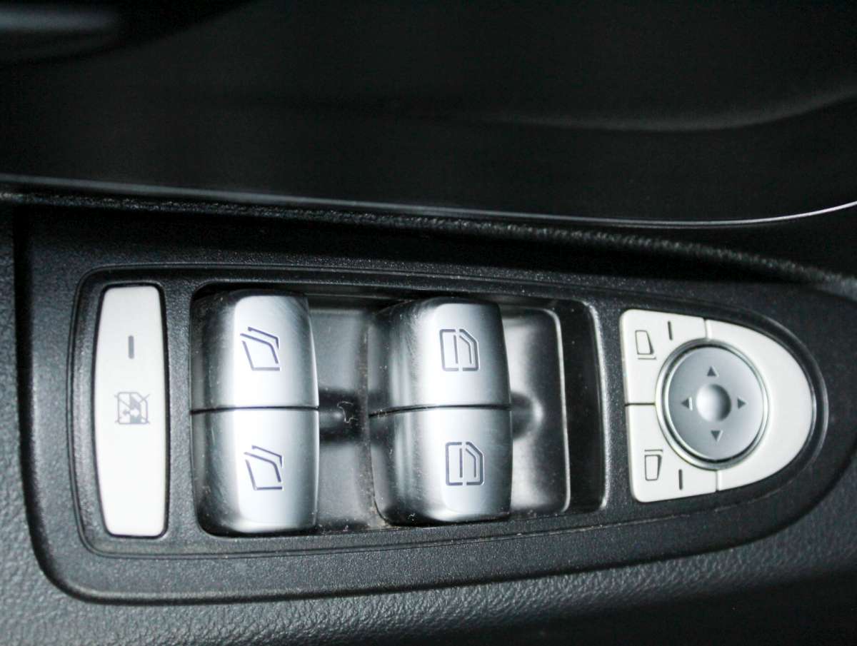 Mercedes-Benz Vito Tourer 114 CDI XL Personenbus Aut. Airco/Cruise/Nav