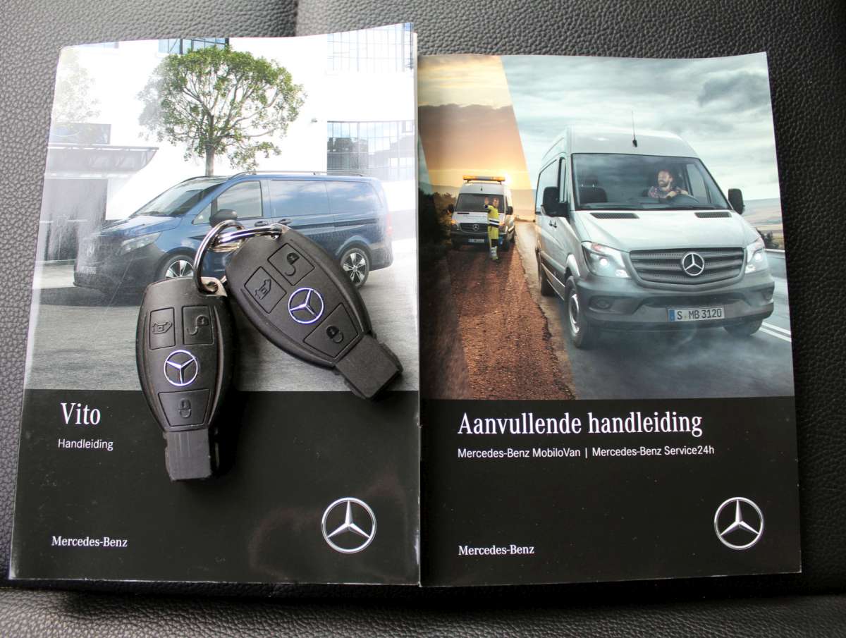 Mercedes-Benz Vito Tourer 114 CDI XL Personenbus Aut. Airco/Cruise/Nav